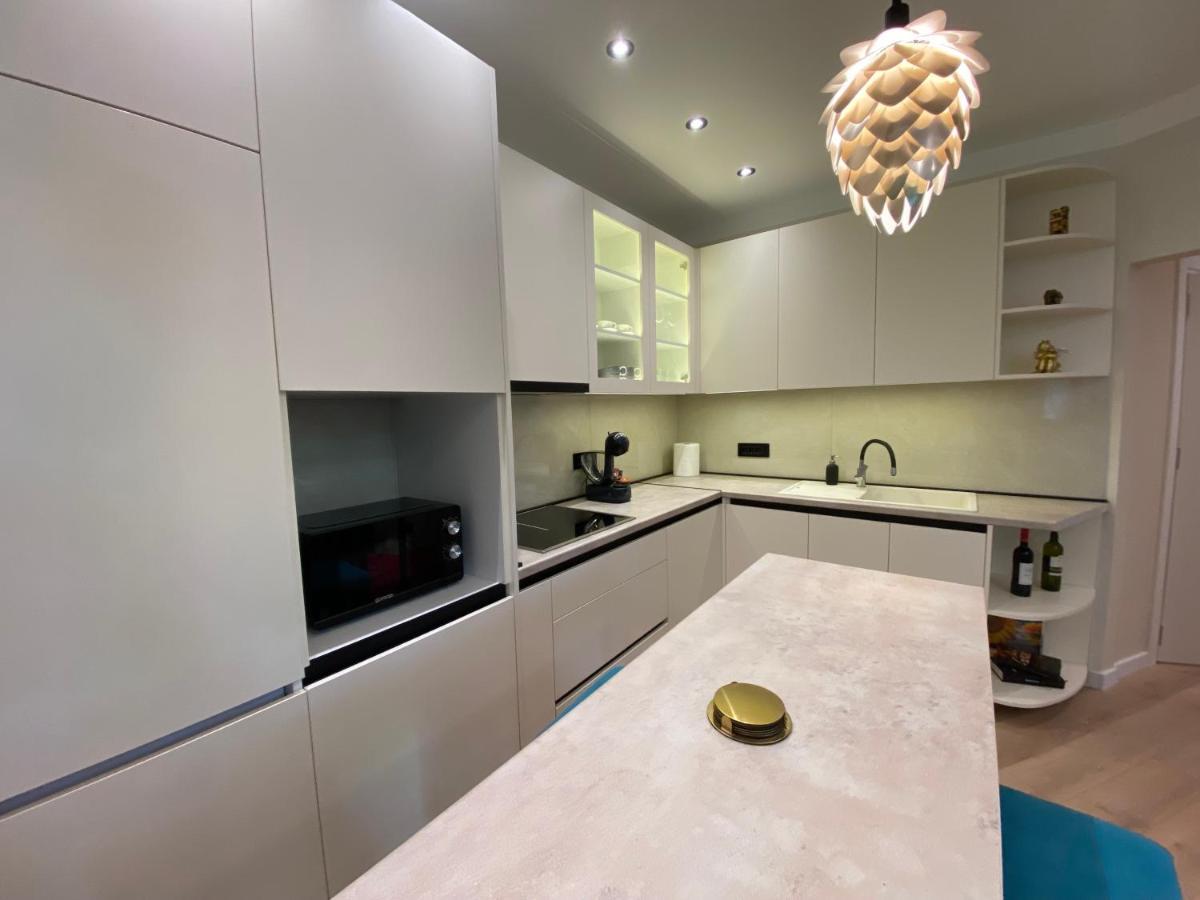 Ivart, City Center, Lux 2Br Apartment, 2 Queen Size Beds Beograd Bagian luar foto